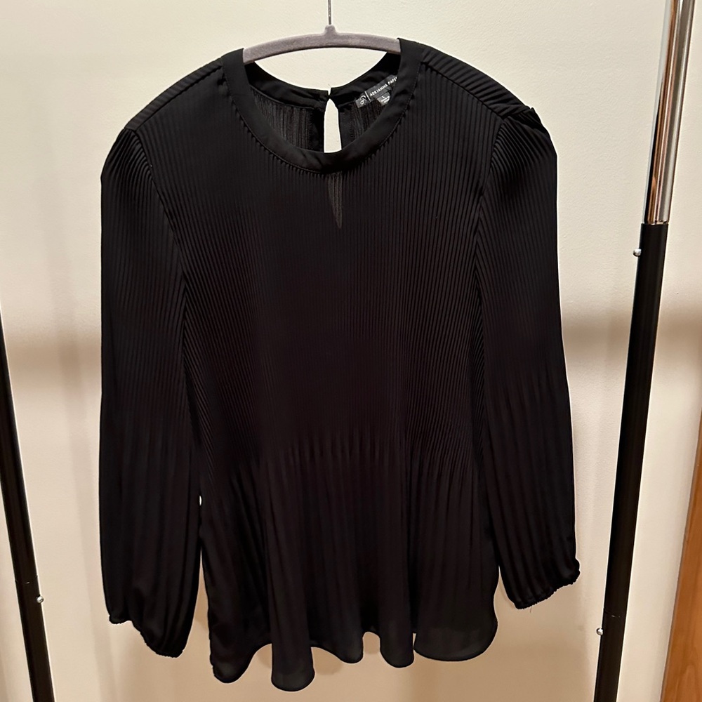 Adriana Papell Black Blouse- Size Large